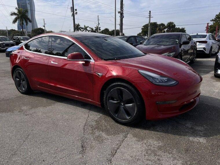 TESLA MODEL 3 2018 5YJ3E1EB2JF099695 image